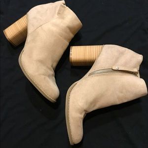 Dolce Vita Booties